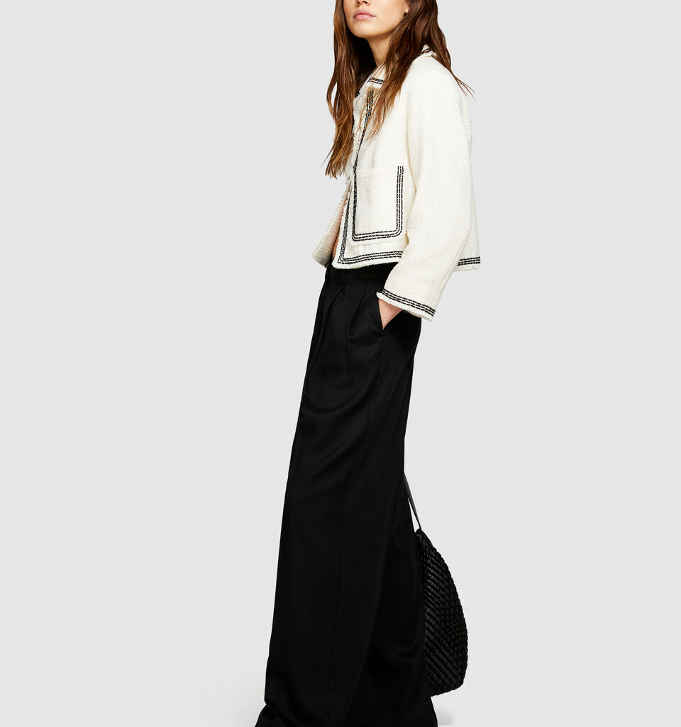 Low-waisted flare trousers - women's flared trousers - Black | Sisley image number 2